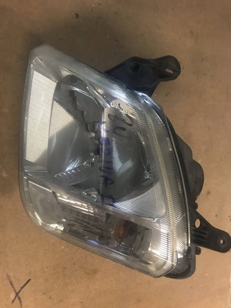 Opel Meriva bal első lámpa