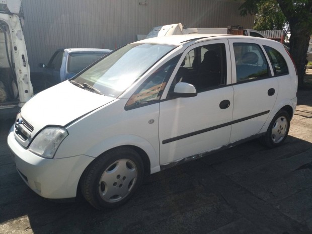 Opel Meriva bontás, váltó, féltengely