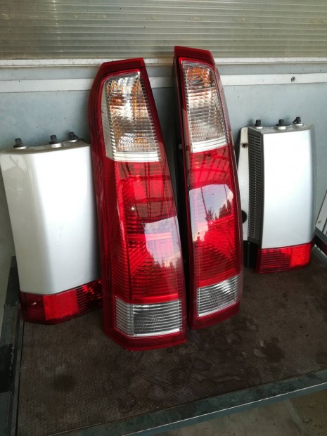 Opel Meriva hátsó lámpa