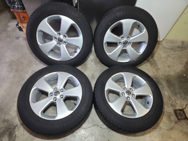 Opel Mokka 17" alufelni 215/60r17 ny�ri gumival,nyom�sm�r�sensoral!