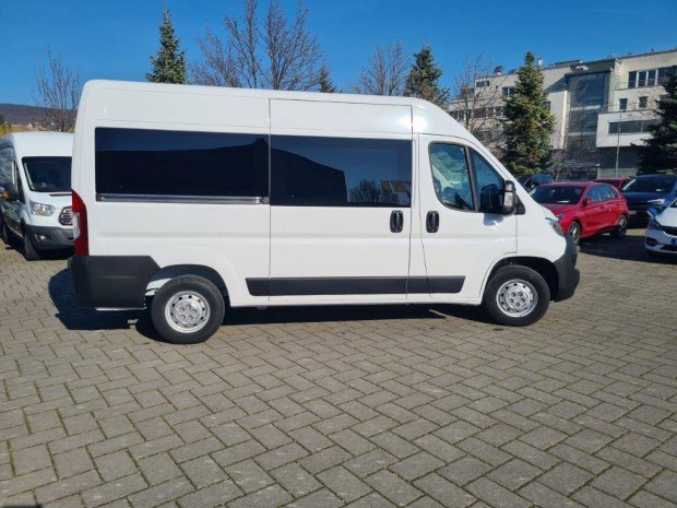 Opel Movano 3500 L2H2 22 S/S (121 kW / 165 HP)...