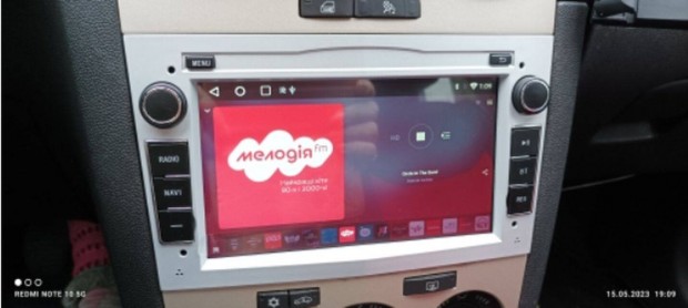 Opel Multimédia Carplay GPS Rádió Tolatókamerával