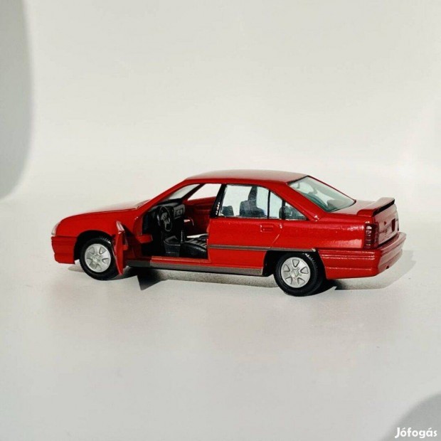 Opel Omega A 1/43 modell Nyithat autmodell 1:43 Ritka modellaut