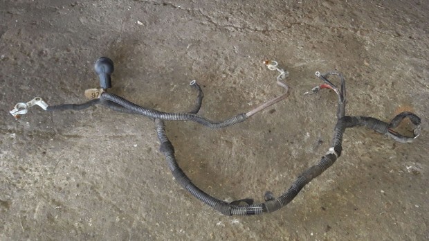 Opel Omega B Akkumulátor Kábel