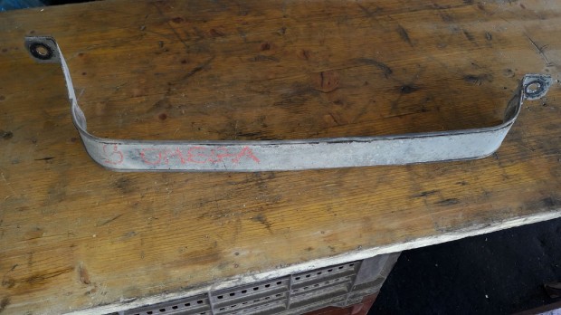 Opel Omega B �zemanyag Tank Tart�vas