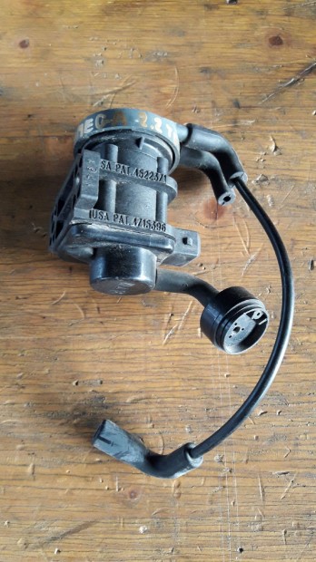 Opel Omega B V�kumpumpa