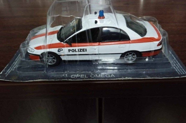 Opel Omega Swajci police kisauto modell 1/43 Elad