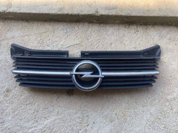 Opel Omega dszrcs