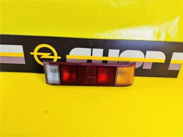 Opel Record h�ts�l�mpa jobb 1977-1986