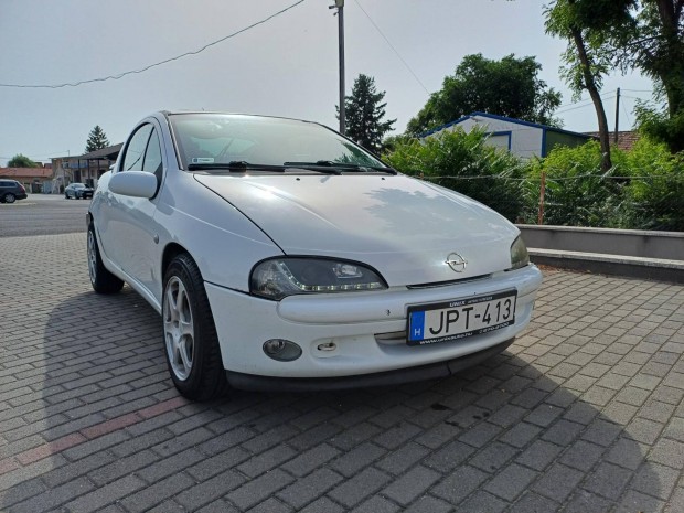 Opel Tigra 1.4i 16V