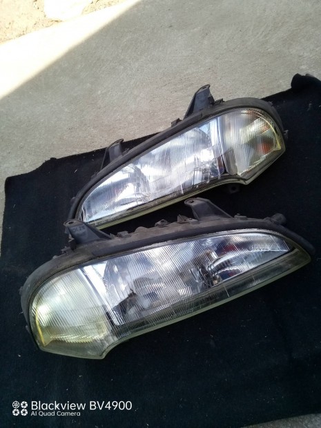 Opel Tigra gyri fenyszr lmpa pr