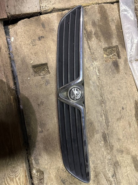 Opel/Vauxhall Astra G hűtőrács eladó