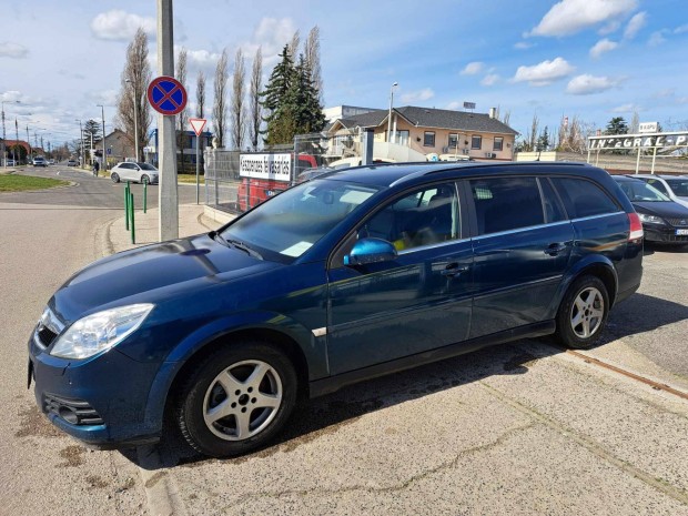Opel Vectra 1.9 CDTI Cosmo Rozsdamentes. Jó MOT...