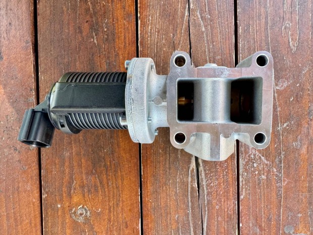 Opel Vectra 1.9 Cdti EGR szelep �j