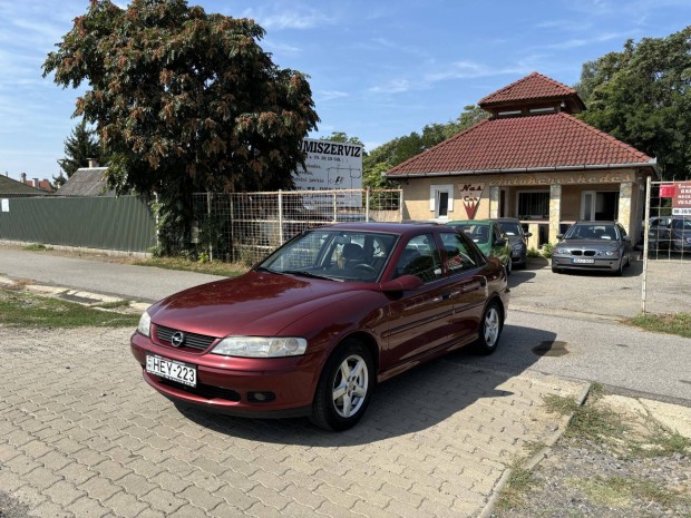 Opel Vectra B 1.6 16V CD