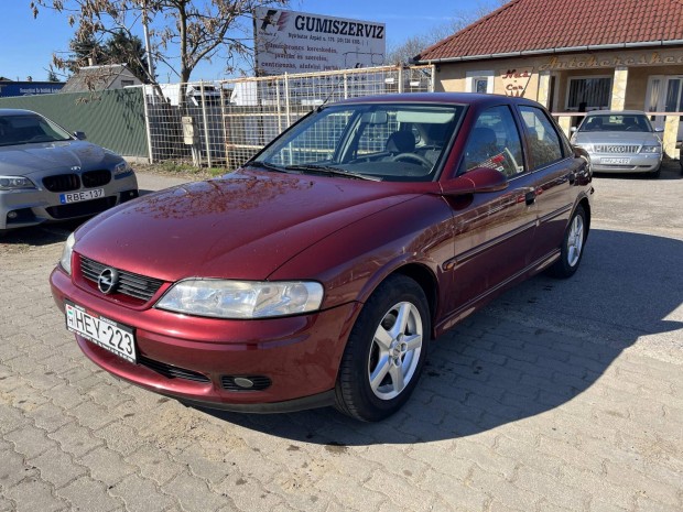 Opel Vectra B 1.6 16V CD
