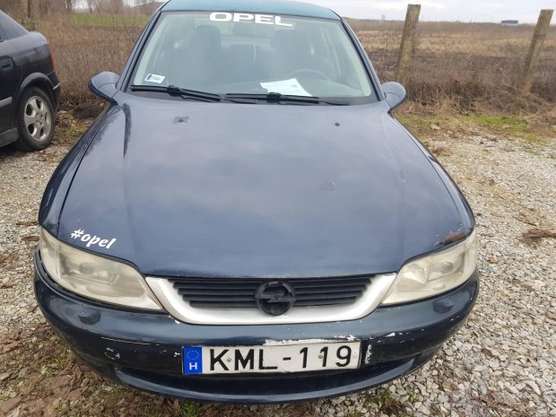 Opel Vectra B 1.8 16V CDX
