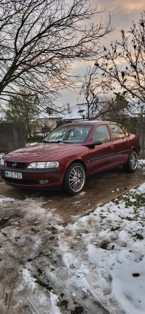 Opel Vectra B 2.0