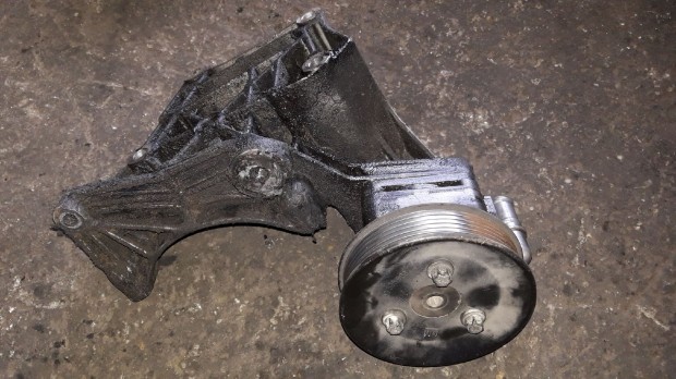 Opel Vectra B Korm�nyszerv� Szivatty�