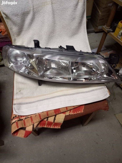 Opel Vectra B Restyling 1999.09.01-2001.08.31 Fényszóró 2H7 jobb, belü