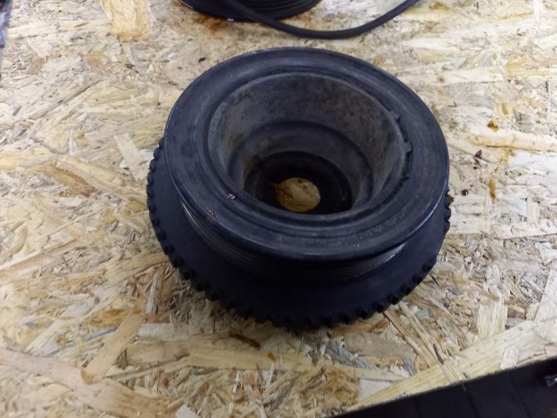 Opel Vectra B (1997-2002) 1.8 16V Benzines F�tengely Sz�jt�rcsa