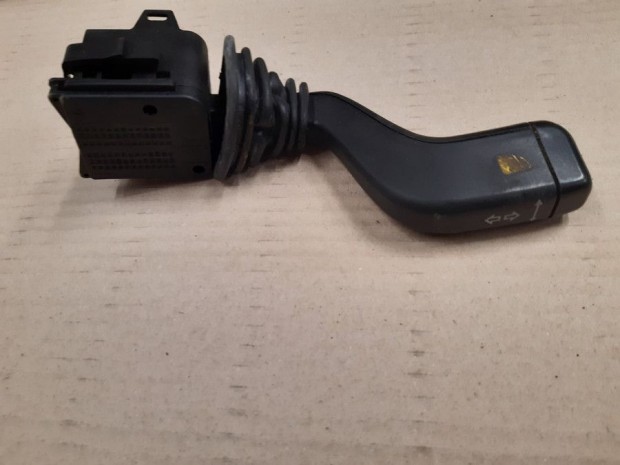 Opel Vectra B (1997-2002) Ir�nyjelz�kapcsol�