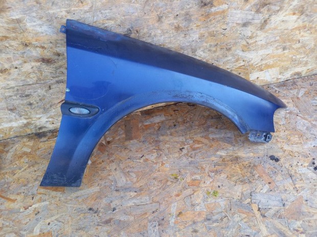 Opel Vectra B (1997-2002) Jobb Els� S�rv�d�