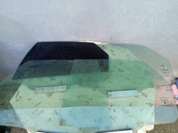 Opel Vectra B bal és jobb hátsó ablaküvegek