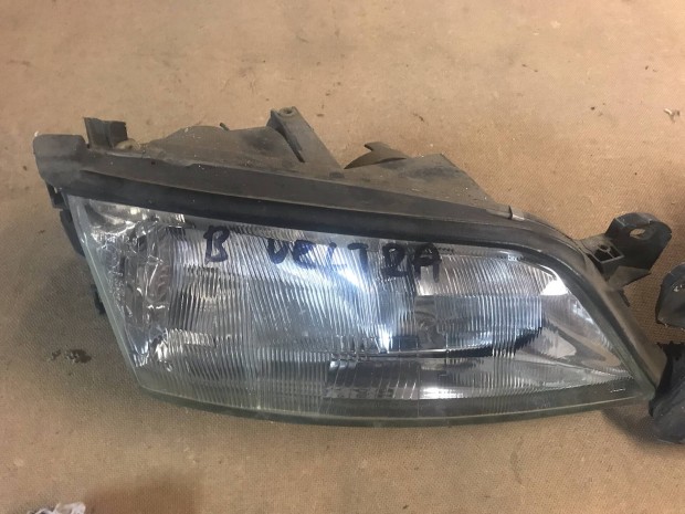 Opel Vectra B első lámpa