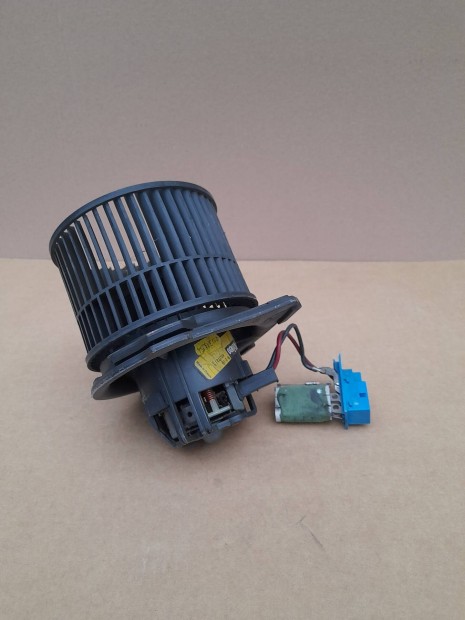 Opel Vectra B f�t�motor