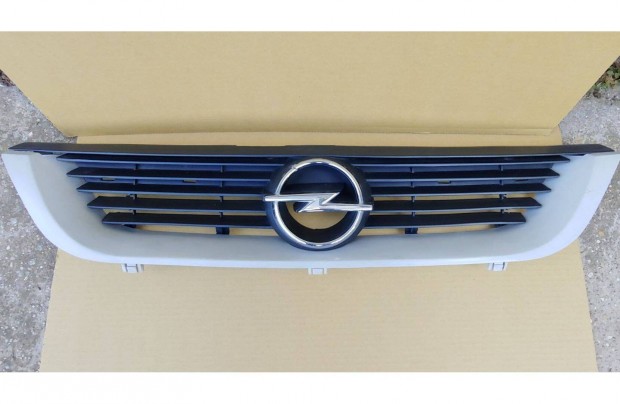 Opel Vectra B hűtőrács