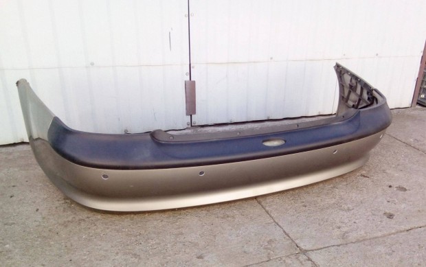 Opel Vectra B szed�n h�ts� l�kh�r�t�. Szem�lyesen!