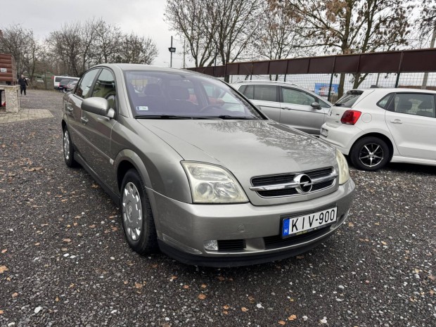 Opel Vectra C 1.6 Elegance benzines