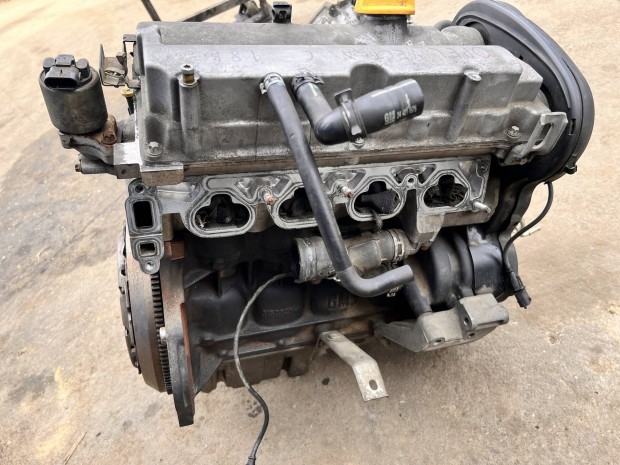 Opel Vectra C 1.8B 16V motor(Z18XE)