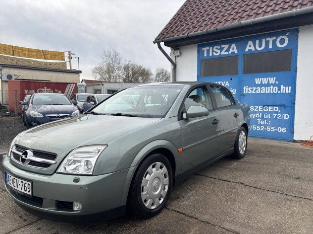 Opel Vectra C 1.8 Comfort park radar.xenon.klm...