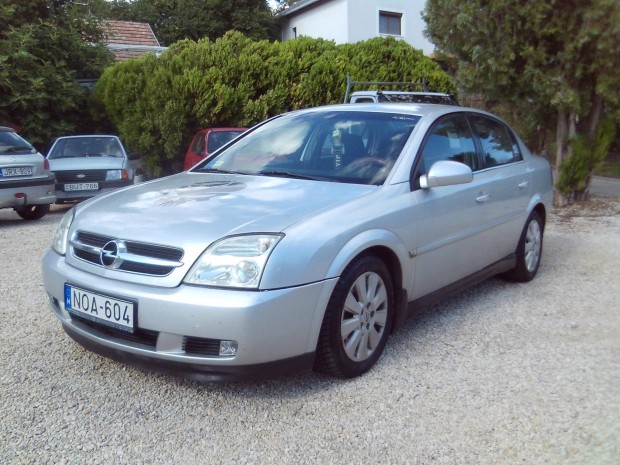 Opel Vectra C 1.8 Essentia 1-év műszakival jó m...