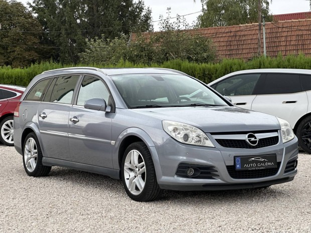 Opel Vectra C Caravan 1.8 Cosmo