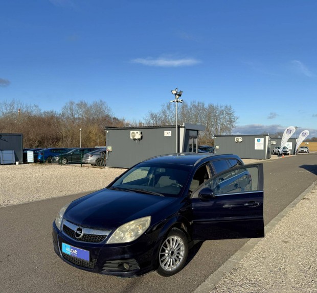 Opel Vectra C Caravan 1.9 CDTI Essentia