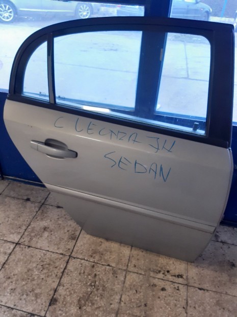 Opel Vectra C Jobb H�ts� Ajt�