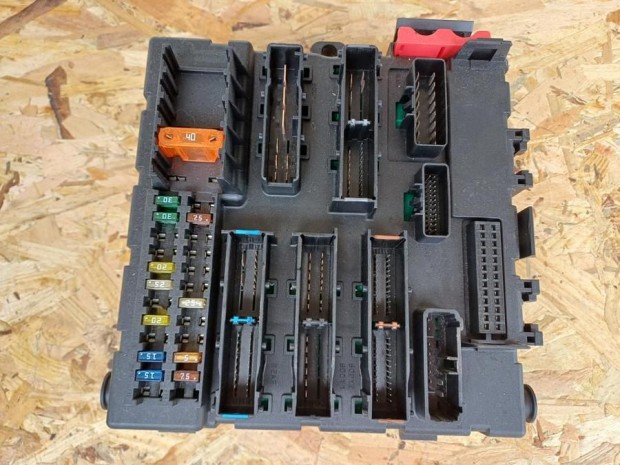 Opel Vectra C (2002-2009)  Biztostk Tbla