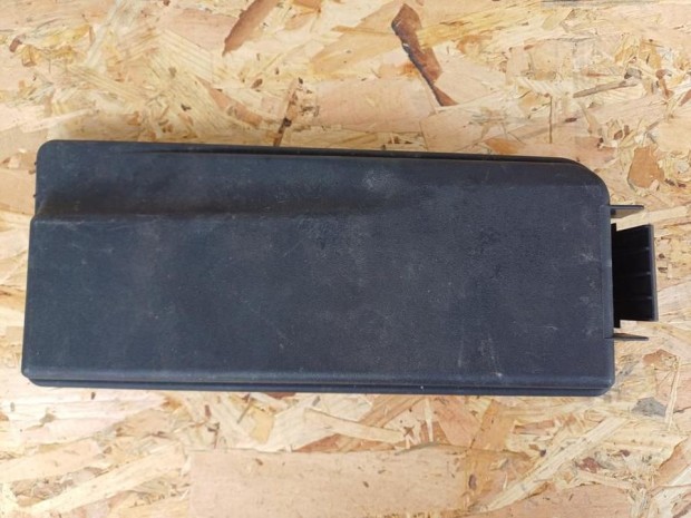 Opel Vectra C (2002-2009)  Biztostk Tbla Fedl