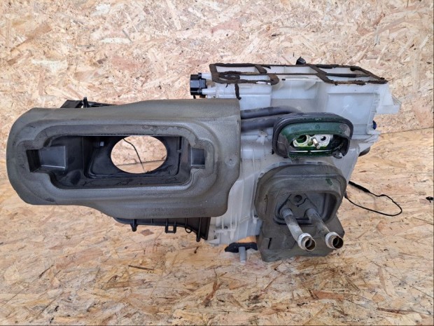 Opel Vectra C (2002-2009)  F�t�s Box