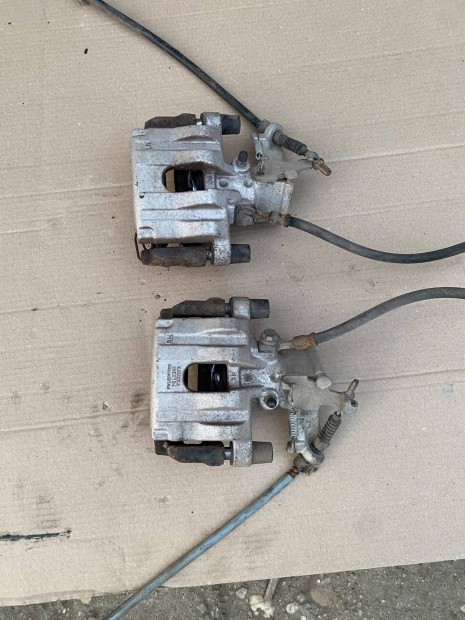 Opel Vectra C hátsó féknyereg szett