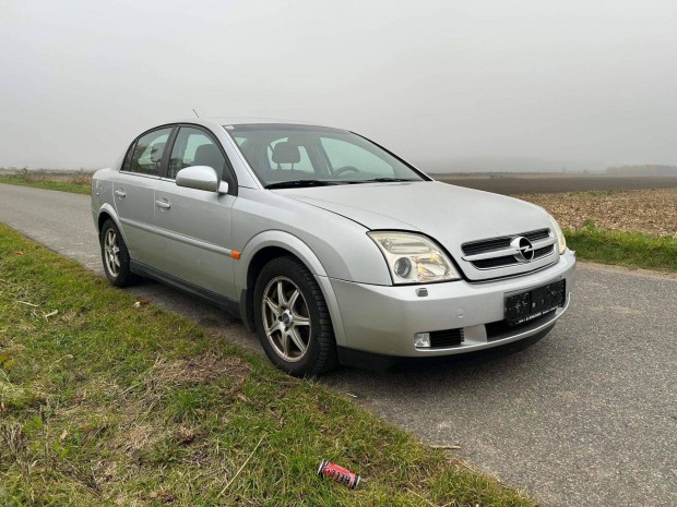 Opel Vectra C illetve Signum alkatrszei eladk
