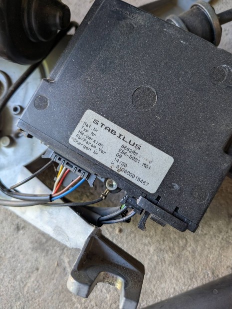 Opel Vectra C kombi Csomagtérajtó mozgató mechanika 13197853