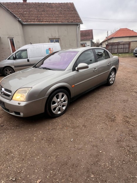 Opel Vectra Y22DTR Bontodik 