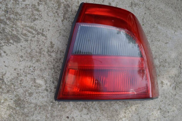 Opel Vectra hátsó lámpa