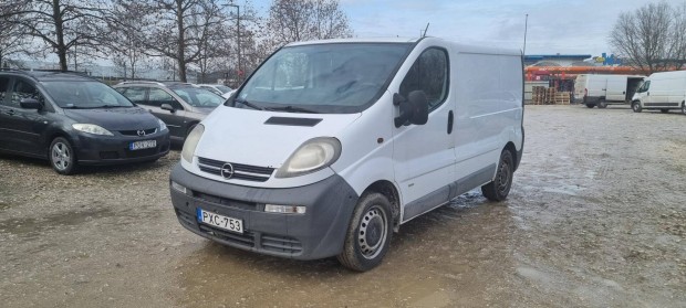 Opel Vivaro 1.9 DTI L1H1 Nagy szerviz elv�gezve