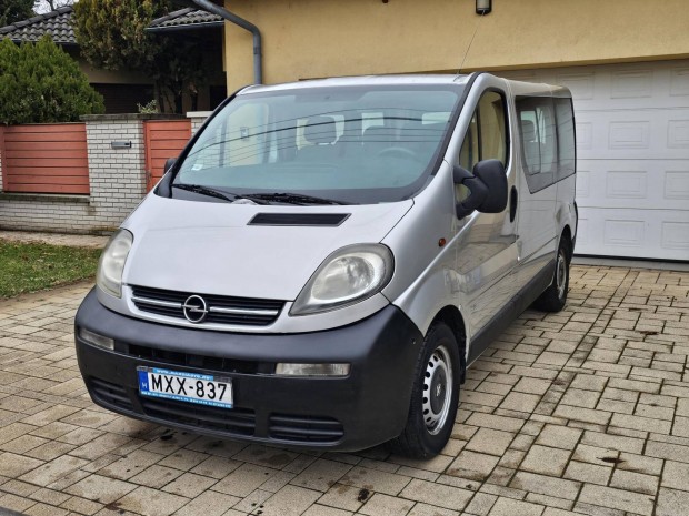 Opel Vivaro 1.9 DTI L2H1 Szp llpot Rendszeres...
