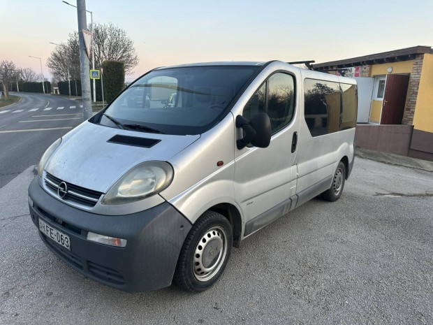 Opel Vivaro 1.9 DTI Tour L1H1 6+teher.Hideg kl...